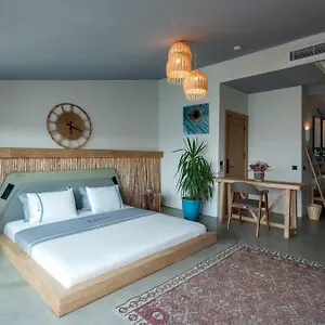 2* Hotel Harbour